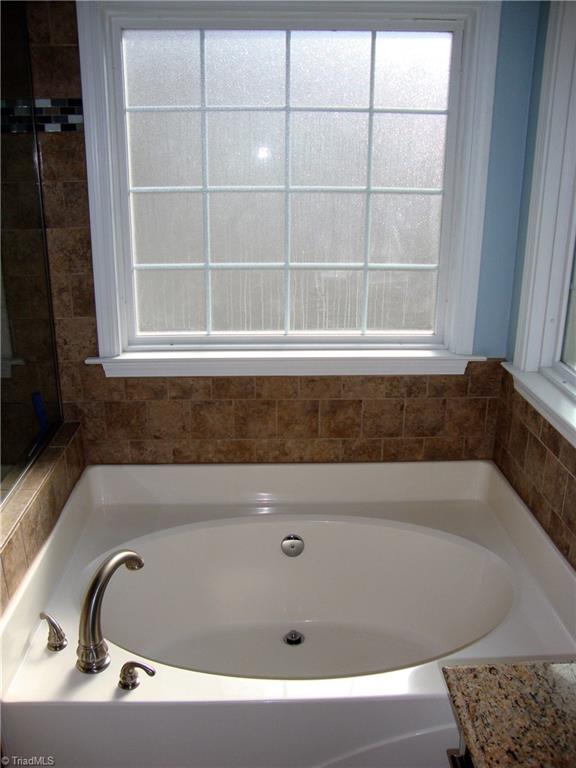 3523 Hunting Ridge Drive High Point, NC 27265 - Photo 17 of 28 Gallery Image 17