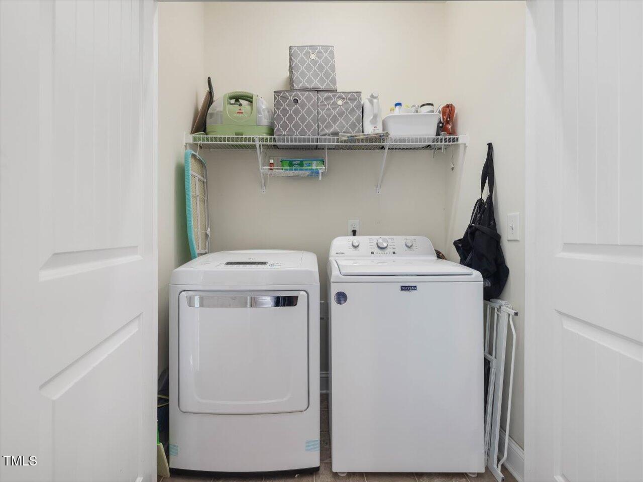 7712 ACC Boulevard Raleigh, NC 27617 - Photo 17 of 38 25-Laundry