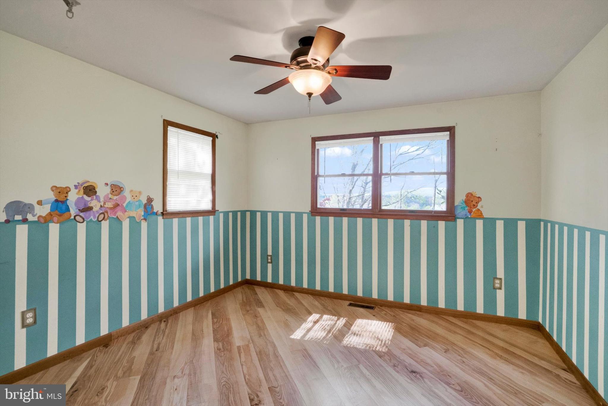 1694 Spring Valley Road Center Valley, PA 18034 - Photo 20 of 36
