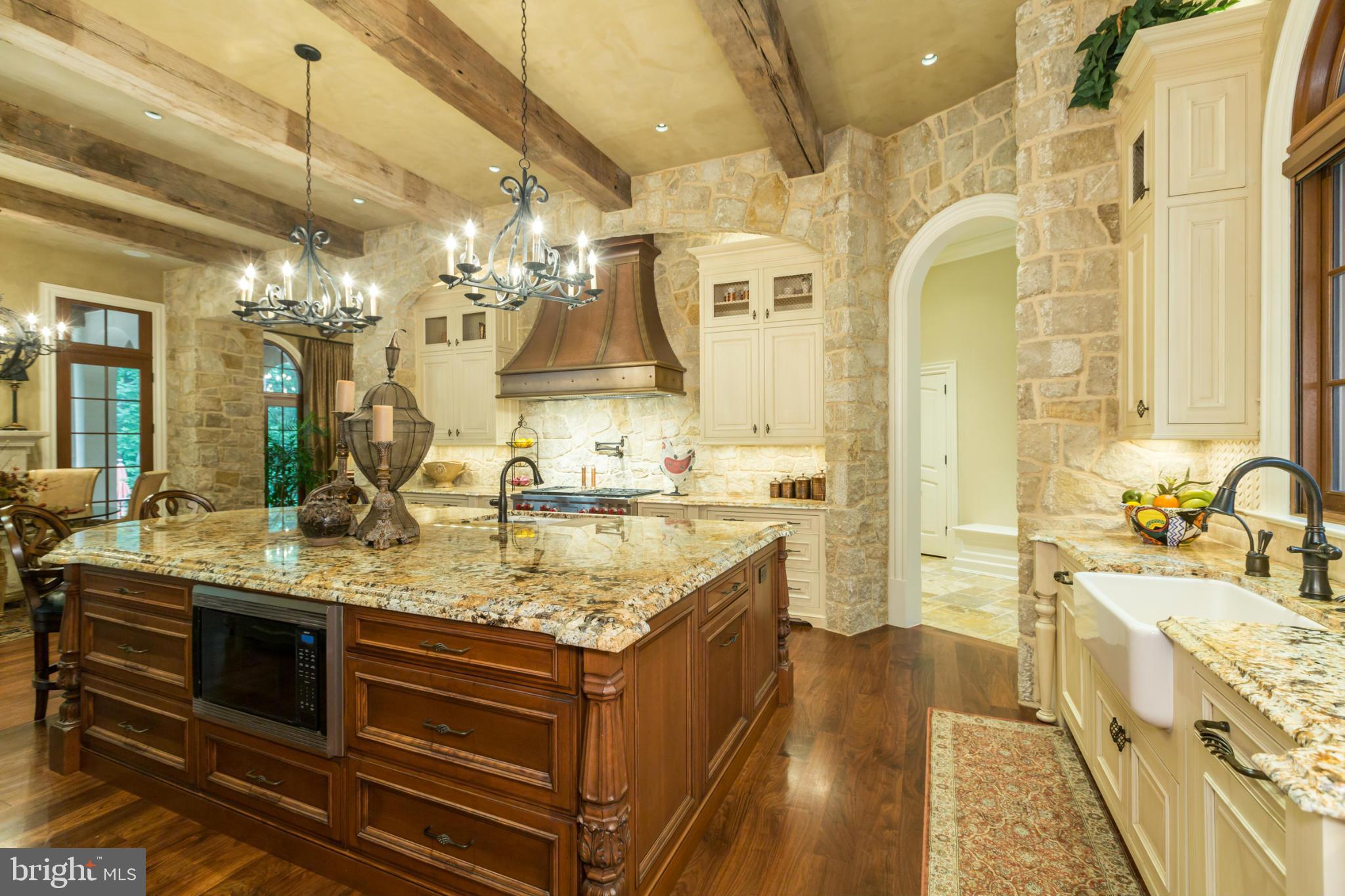 801 Turkey Run Road McLean, VA 22101 - Photo 12 of 31 Kitchen
