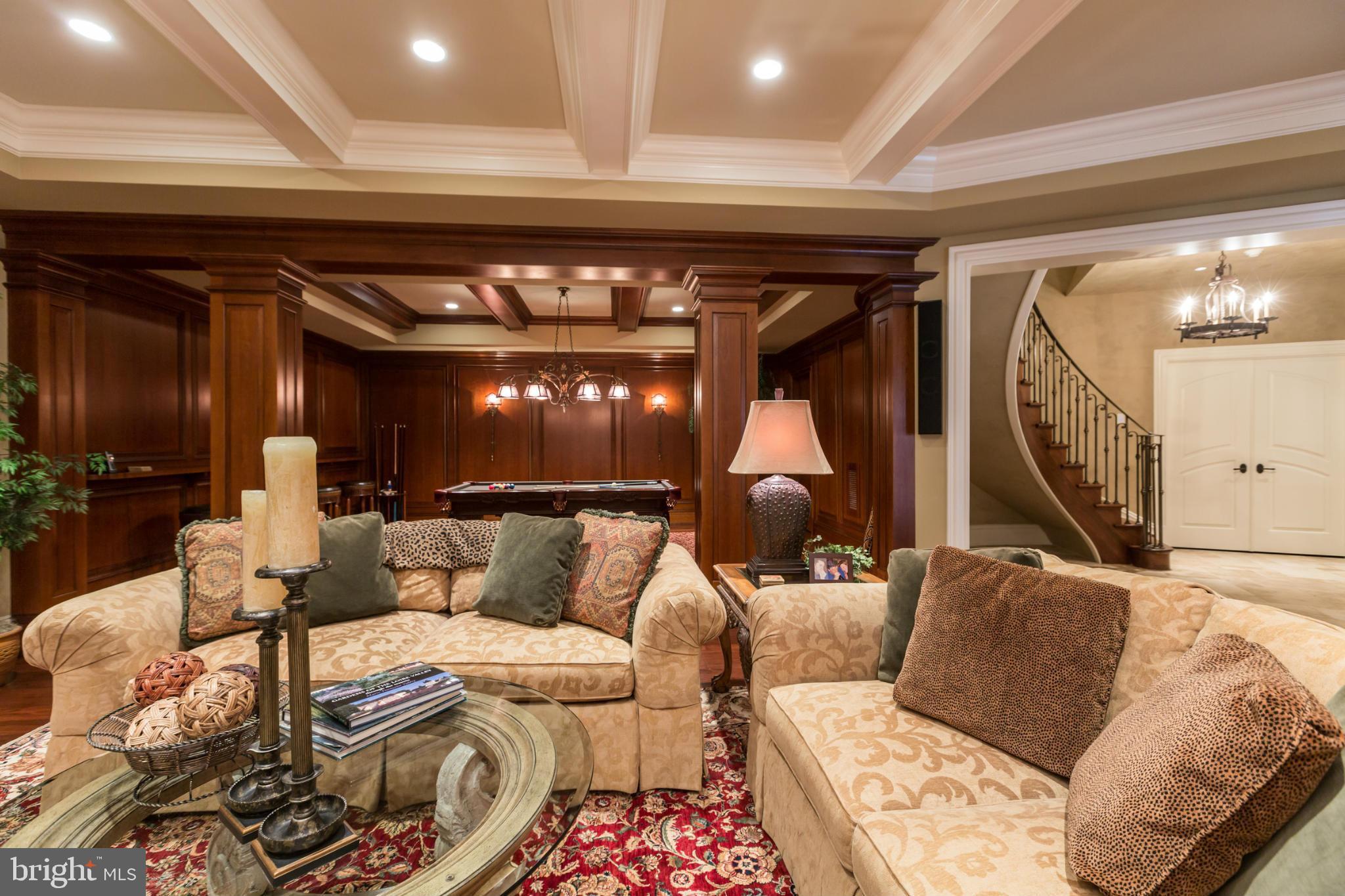 801 Turkey Run Road McLean, VA 22101 - Photo 21 of 31 Family Room