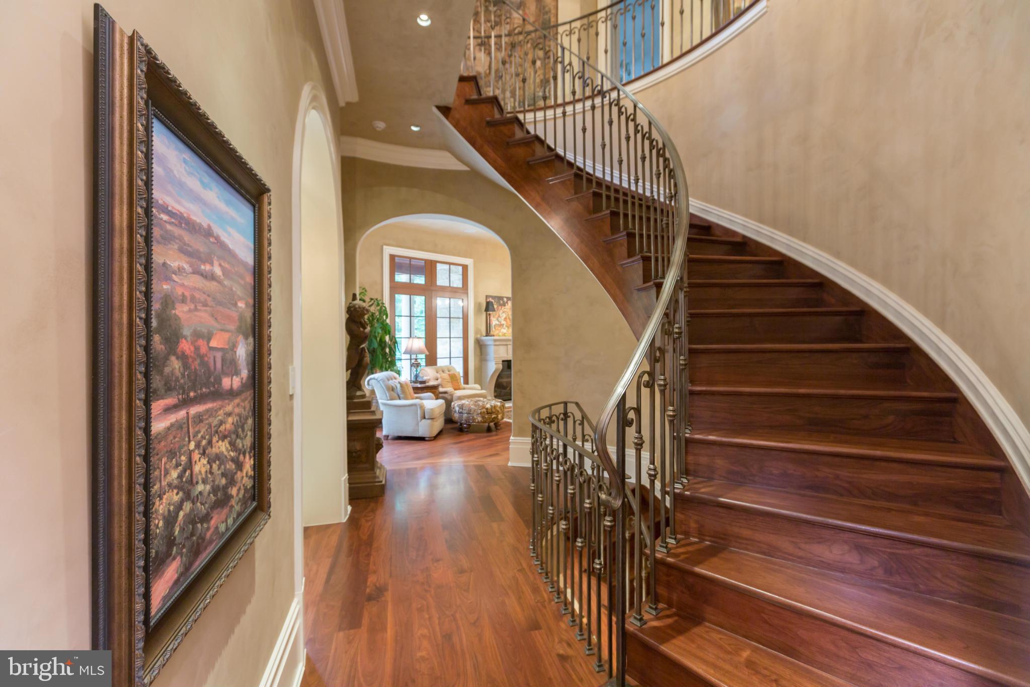 801 Turkey Run Road McLean, VA 22101 - Photo 8 of 31 Interior (General)