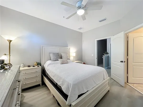 $1,950 | 3309 Wilshire Way Road, Unit 3, Orlando, FL 32829