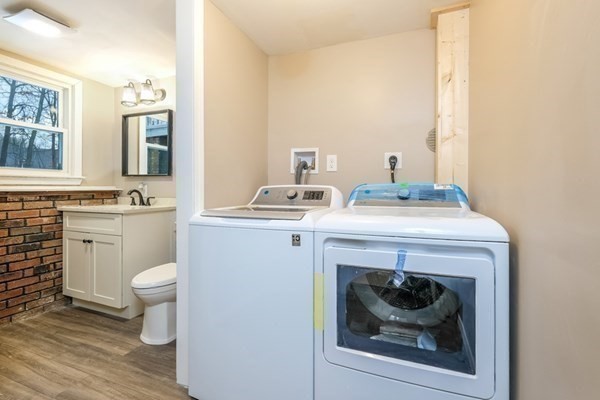 379 Porter Road East Longmeadow, MA 01028 - Photo 31 of 41 Gallery Image 31