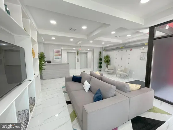 $3,200 | 1028 Bladensburg Road Northeast, Unit 31, Washington, DC 20002