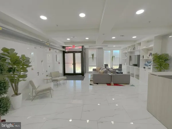 $3,200 | 1028 Bladensburg Road Northeast, Unit 31, Washington, DC 20002