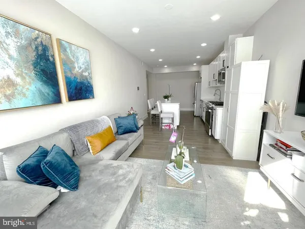 $3,200 | 1028 Bladensburg Road Northeast, Unit 31, Washington, DC 20002