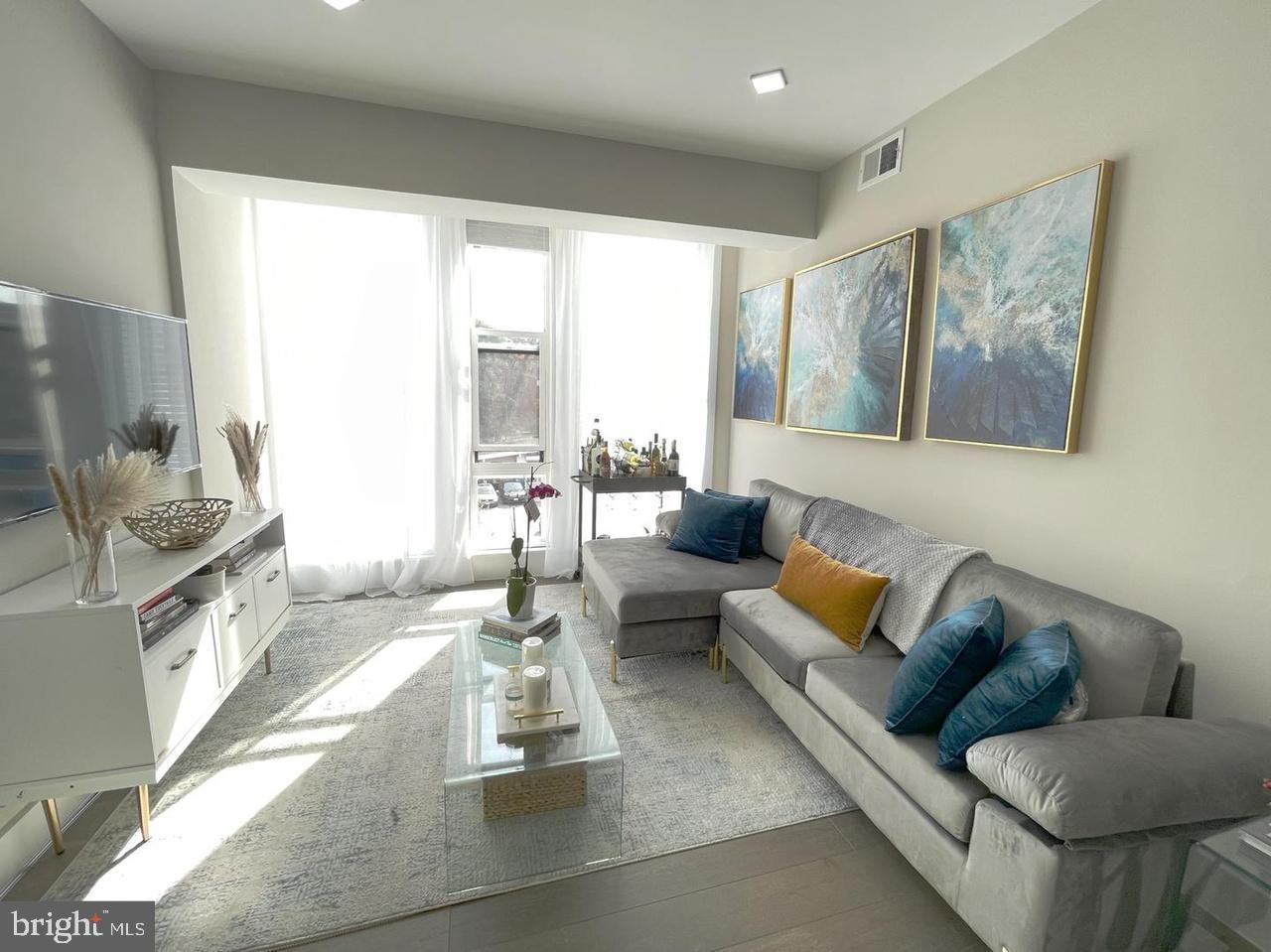 1028 Bladensburg Road Northeast, Unit 31 Washington, DC 20002 - Photo 9 of 31