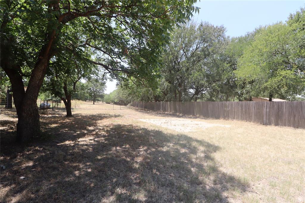 1010 East Reno Road Azle, TX 76020 - Photo 31 of 32