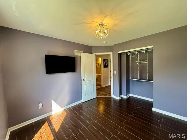 $304,500 | 450 Pevely Heights Drive, Pevely, MO 63070