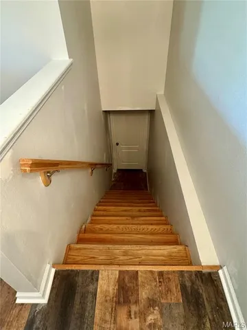 $304,500 | 450 Pevely Heights Drive, Pevely, MO 63070