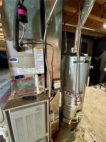 $304,500 | 450 Pevely Heights Drive, Pevely, MO 63070