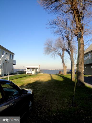 97 6th Street Sparrows Point, MD 21219 - Photo 4 of 11 Exterior (General)