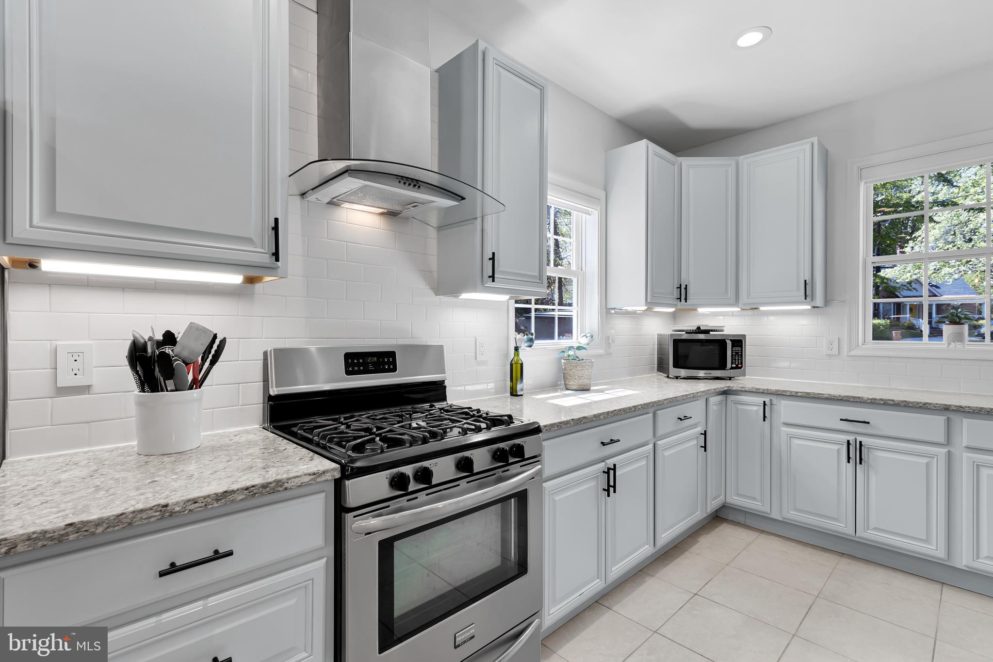 2863 Graham Road Falls Church, VA 22042 - Photo 11 of 35 Range hood