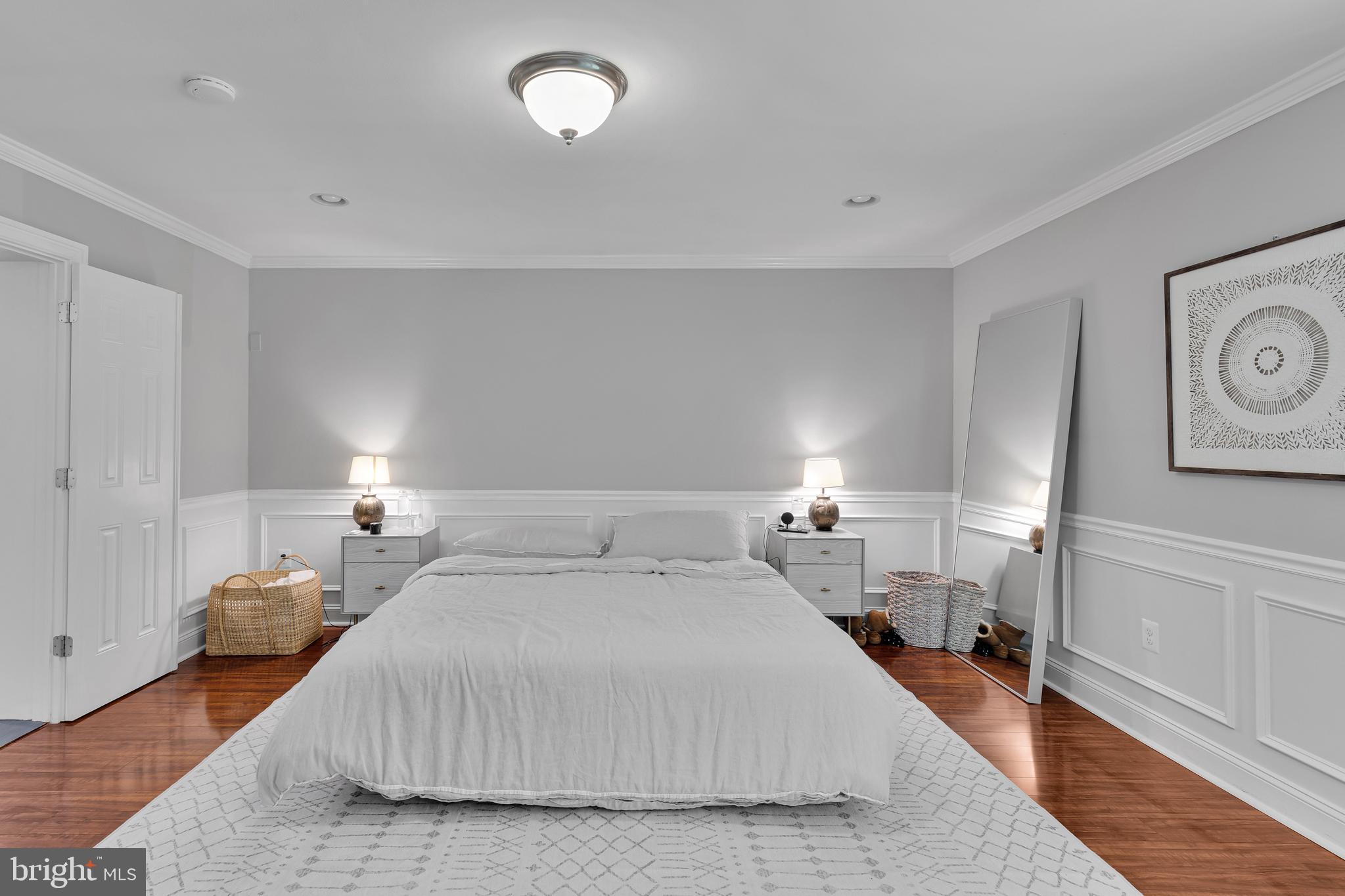 2863 Graham Road Falls Church, VA 22042 - Photo 16 of 35 King sized primary suite