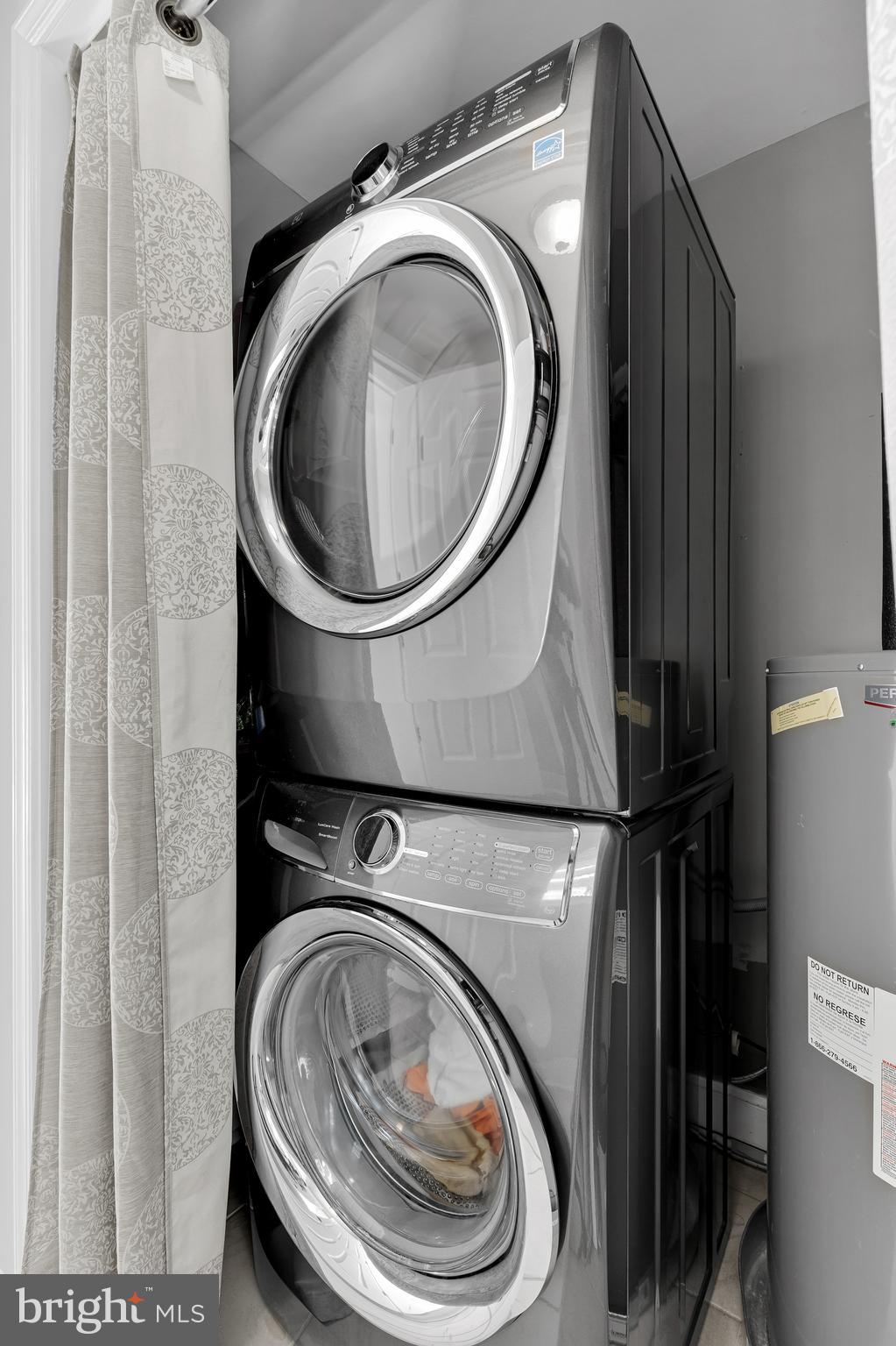 2863 Graham Road Falls Church, VA 22042 - Photo 30 of 35 Main level laundry just off the primary suite