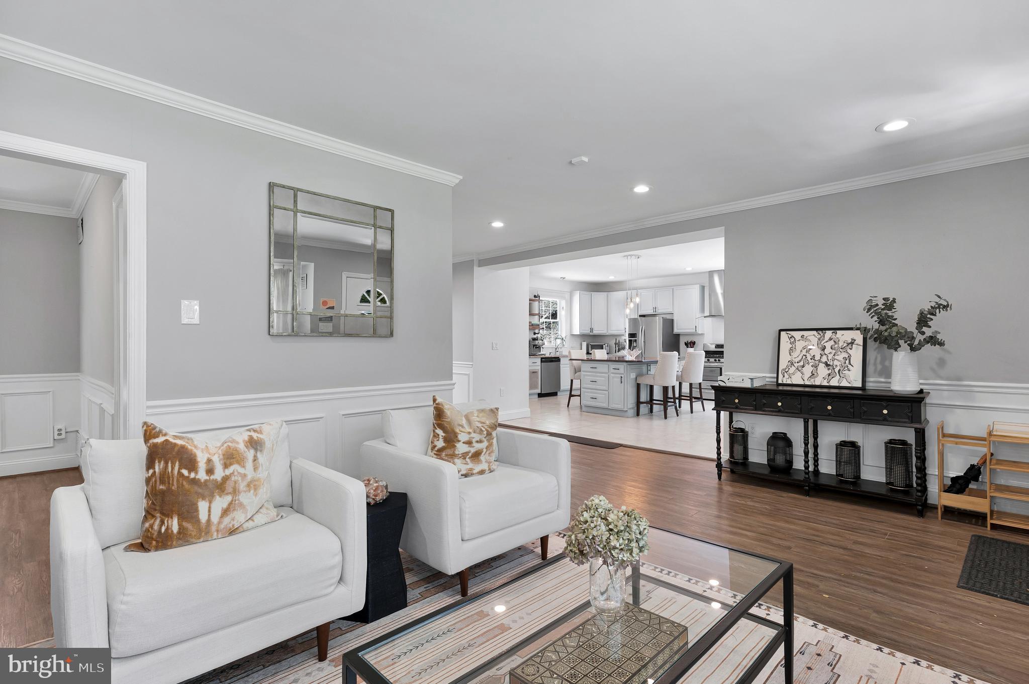 2863 Graham Road Falls Church, VA 22042 - Photo 3 of 35 Incredible light and flow
