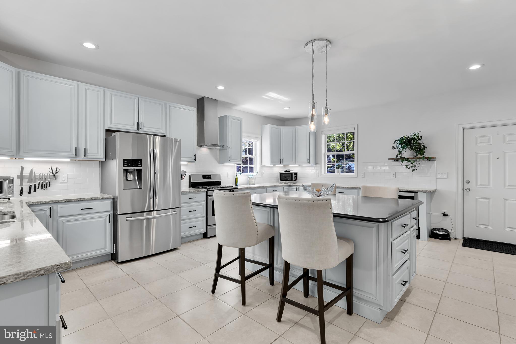 2863 Graham Road Falls Church, VA 22042 - Photo 6 of 35 Enviable kitchen