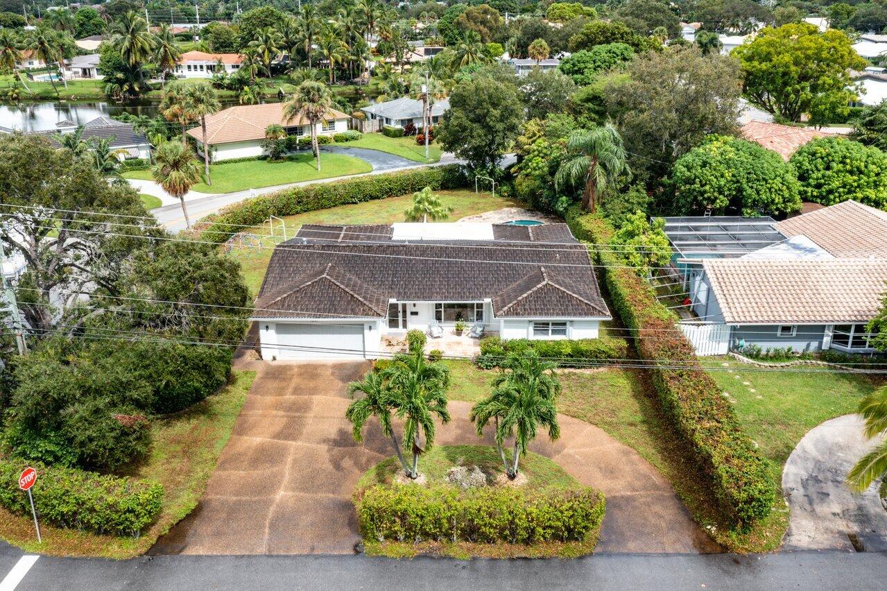 1049 West Palmetto Park Road Boca Raton, FL 33486 - Photo 27 of 33 1049 W Palmetto Park Road
