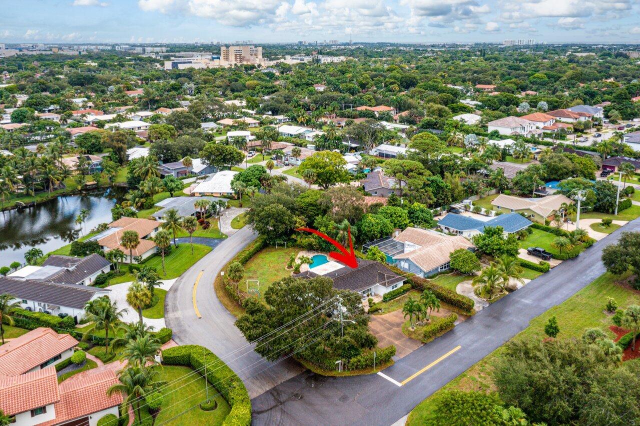 1049 W Palmetto Park Road