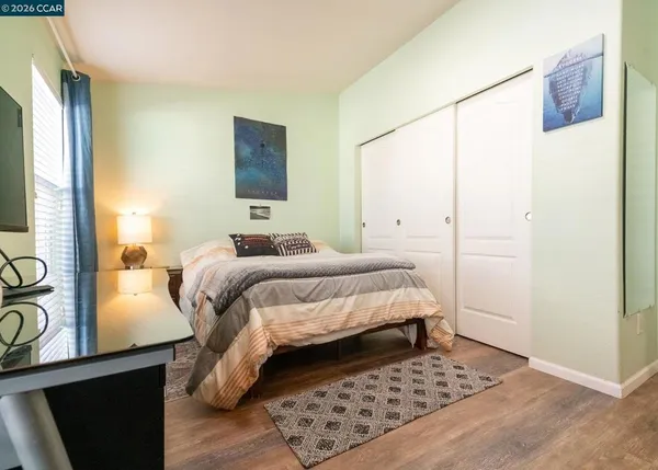 $299,999 | 315 Vía Valencia, Pacheco, CA 94553