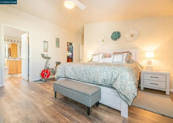 $299,999 | 315 Vía Valencia, Pacheco, CA 94553