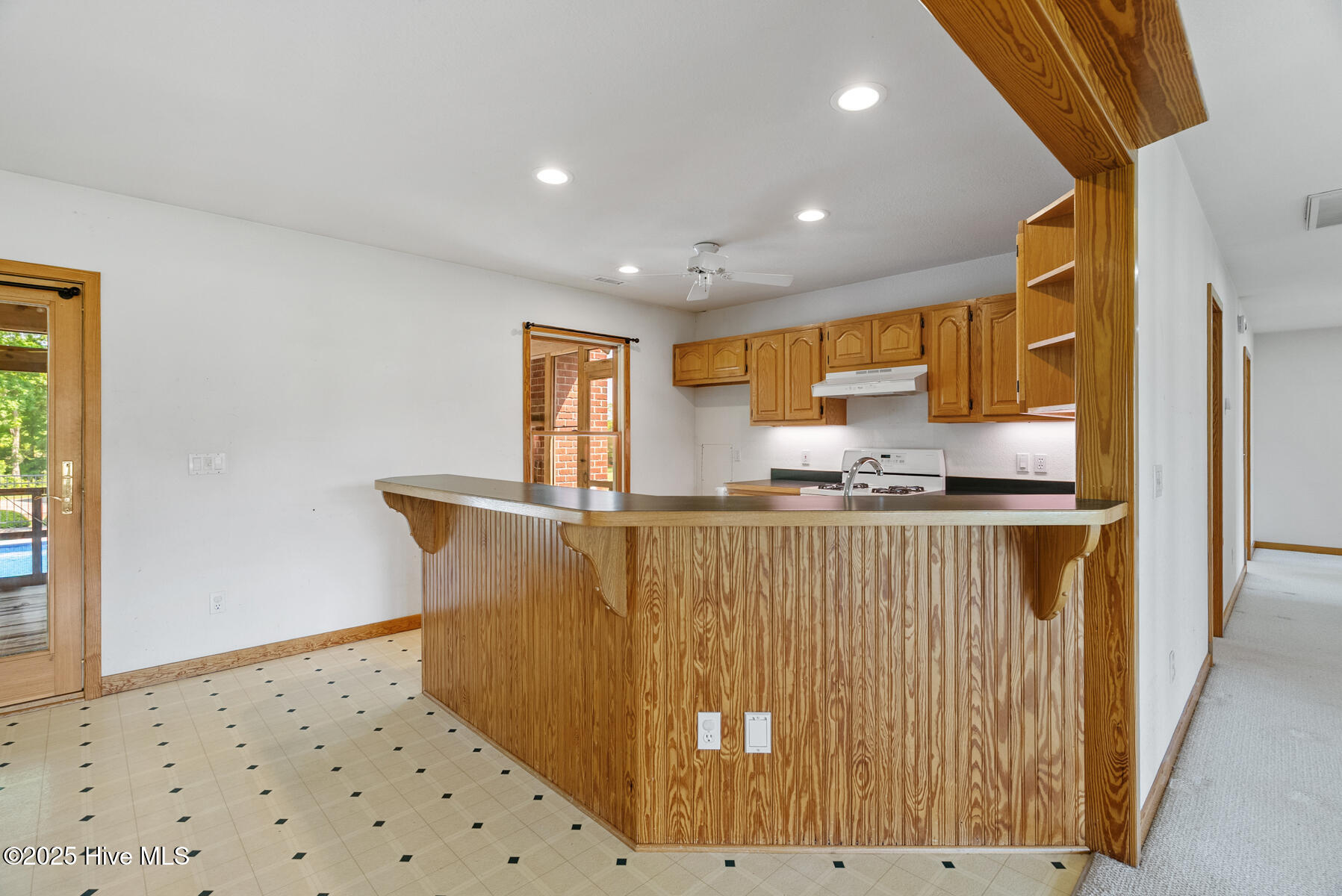 104 Perry's Way Grandy, NC 27965 - Photo 9 of 61 104 Perrys Way Kitchen view from LR