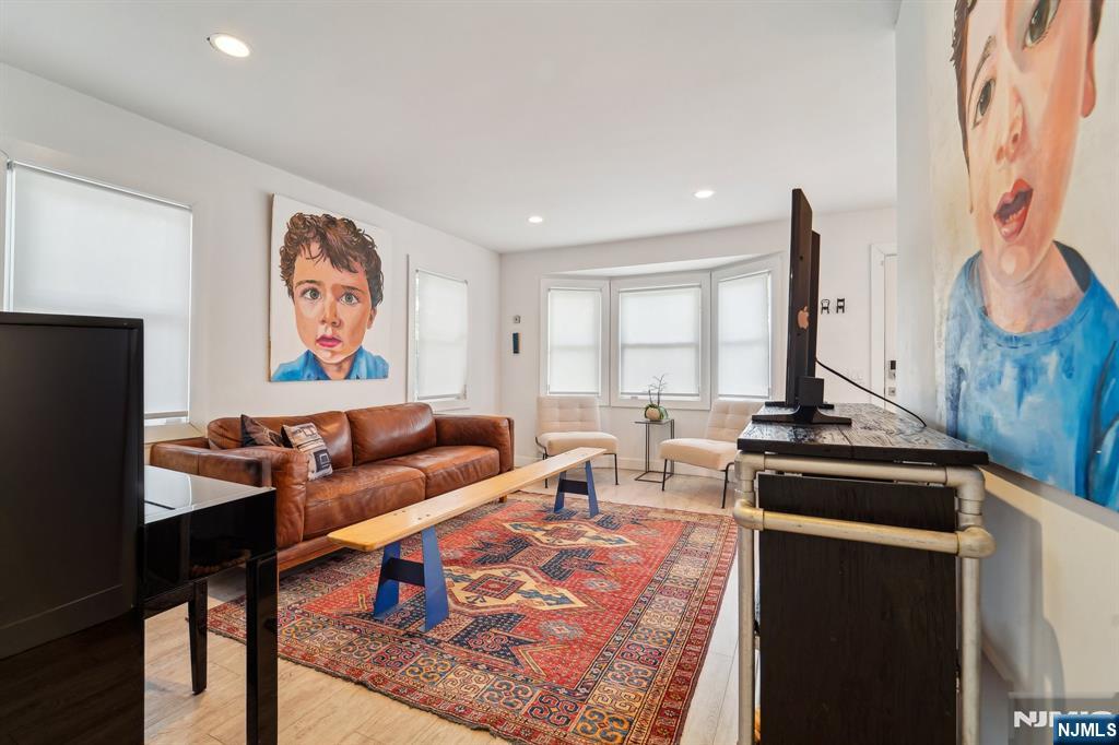 120 Gordon Avenue Tenafly, NJ 07670 - Photo 9 of 46