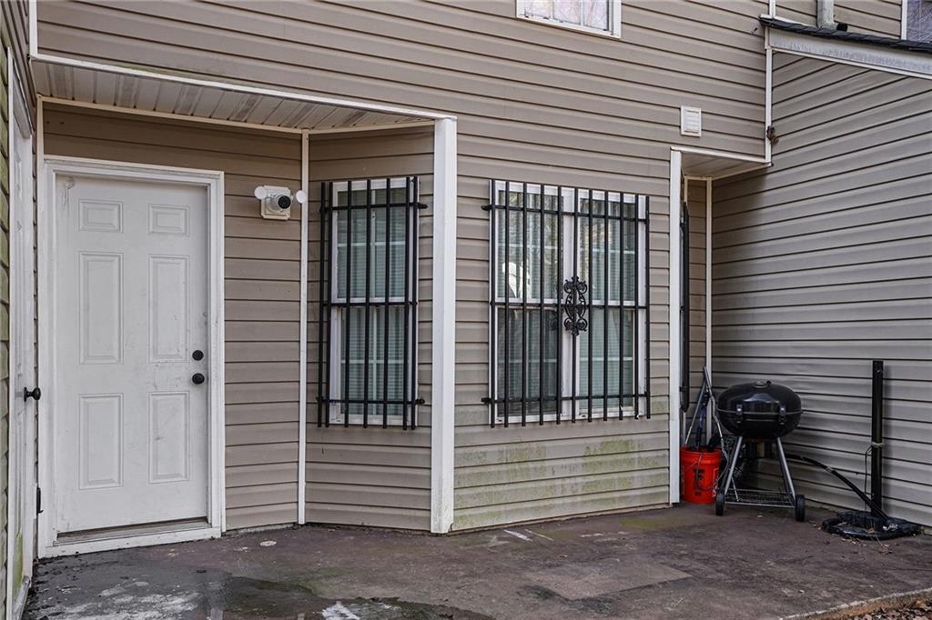 1942 Grove Way Hampton, GA 30228 - Photo 2 of 29