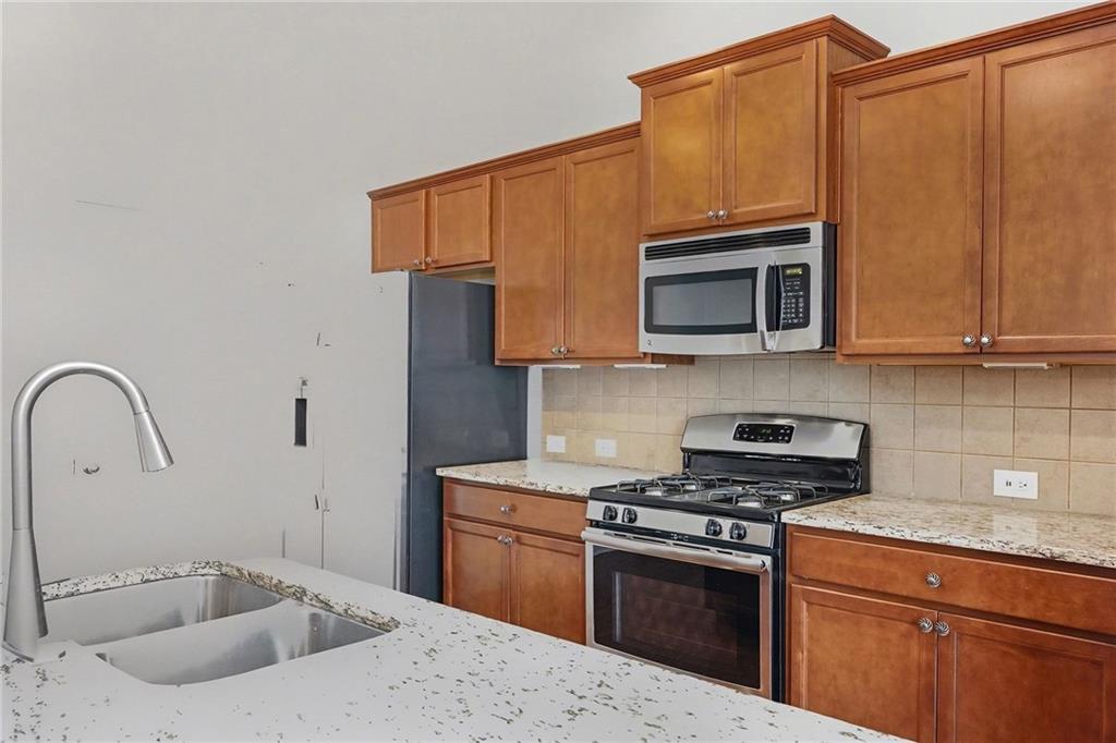 1942 Grove Way Hampton, GA 30228 - Photo 29 of 34