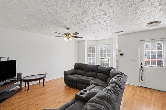 $212,000 | 1942 Grove Way, Hampton, GA 30228