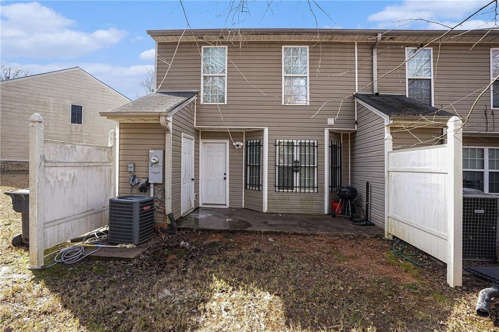 1942 Grove Way Hampton, GA 30228 - Photo 6 of 34