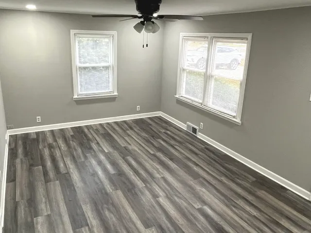 $2,600 | 805 South Norbury Avenue, Lombard, IL 60148