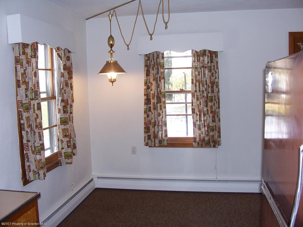 703 Dragon Road Clarks Summit, PA 18411 - Photo 6 of 8 Gallery Image 6