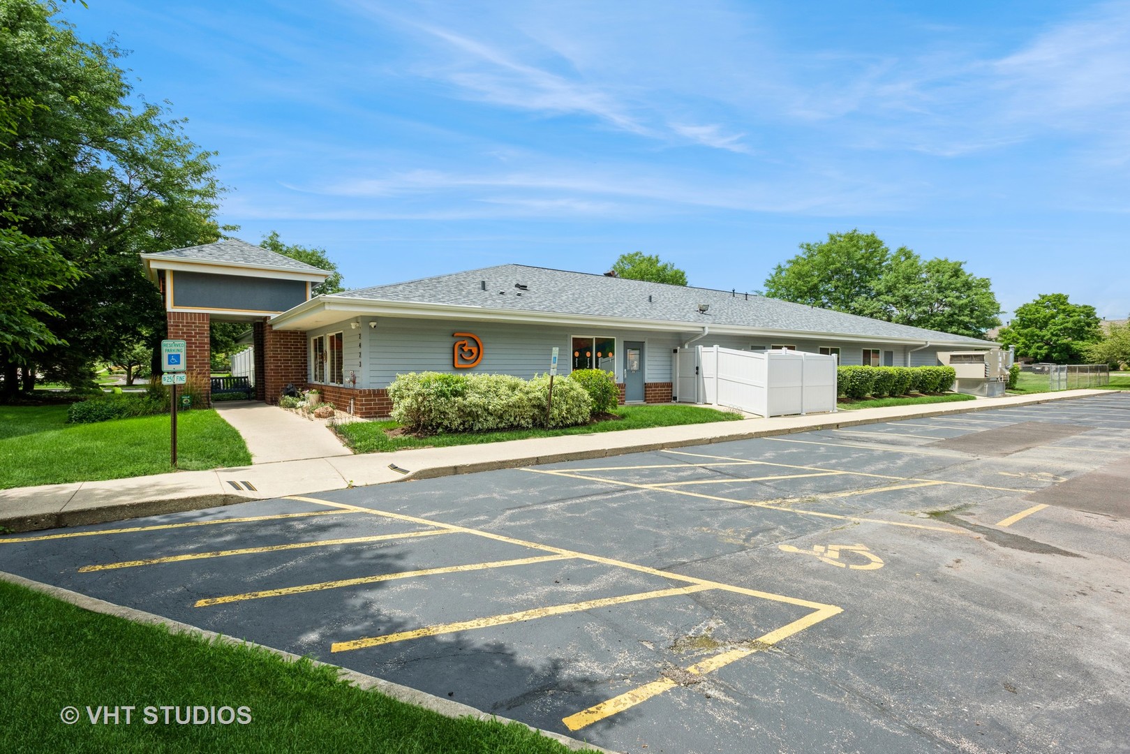 2423 Fargo Boulevard Geneva, IL 60134 - Photo 31 of 35 Gallery Image 31