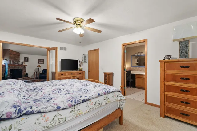 $349,900 | 1713 East Howard Drive, Edgerton, WI 53534