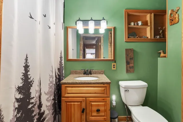 $349,900 | 1713 East Howard Drive, Edgerton, WI 53534