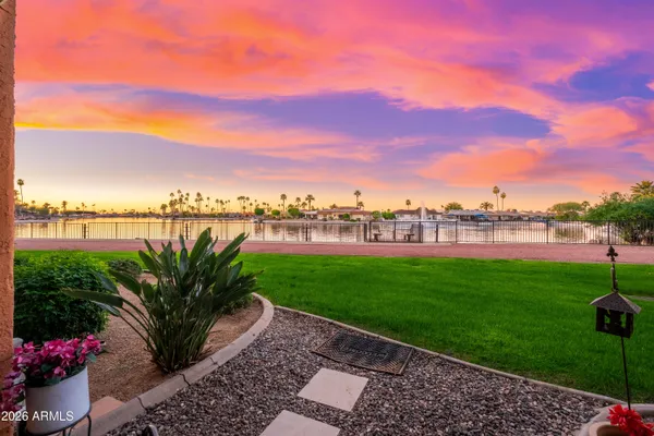 $270,000 | 10330 West Thunderbird Boulevard, Unit C114, Sun City, AZ 85351