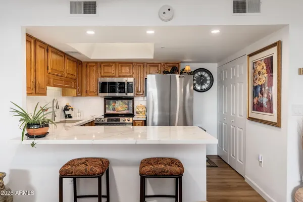 $270,000 | 10330 West Thunderbird Boulevard, Unit C114, Sun City, AZ 85351
