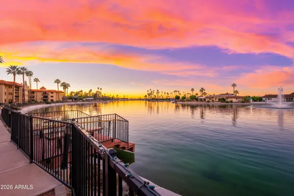 $270,000 | 10330 West Thunderbird Boulevard, Unit C114, Sun City, AZ 85351