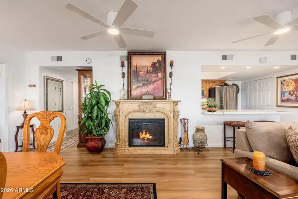 $270,000 | 10330 West Thunderbird Boulevard, Unit C114, Sun City, AZ 85351