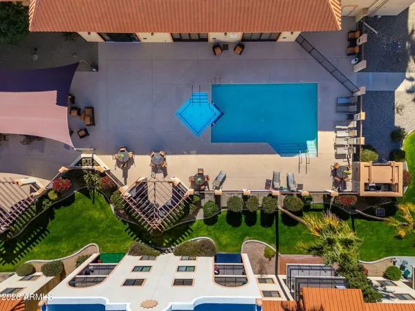 $270,000 | 10330 West Thunderbird Boulevard, Unit C114, Sun City, AZ 85351