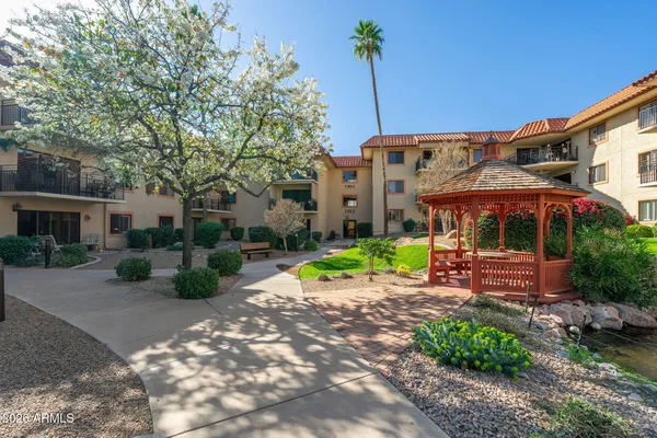 $270,000 | 10330 West Thunderbird Boulevard, Unit C114, Sun City, AZ 85351