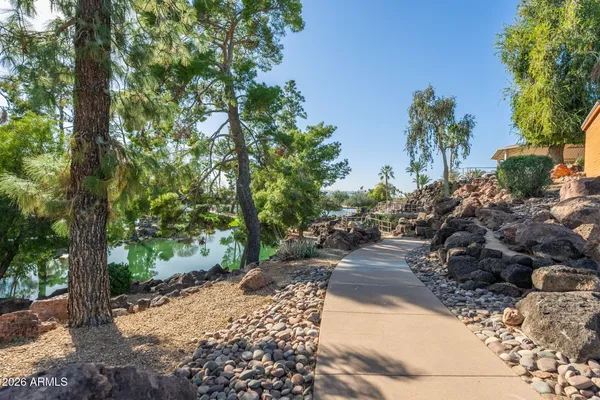 $270,000 | 10330 West Thunderbird Boulevard, Unit C114, Sun City, AZ 85351