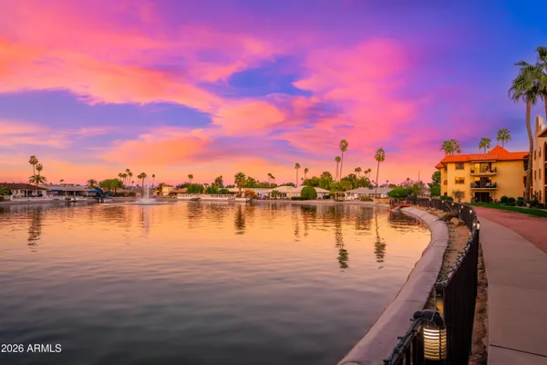 $270,000 | 10330 West Thunderbird Boulevard, Unit C114, Sun City, AZ 85351