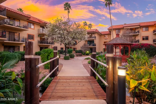 $270,000 | 10330 West Thunderbird Boulevard, Unit C114, Sun City, AZ 85351