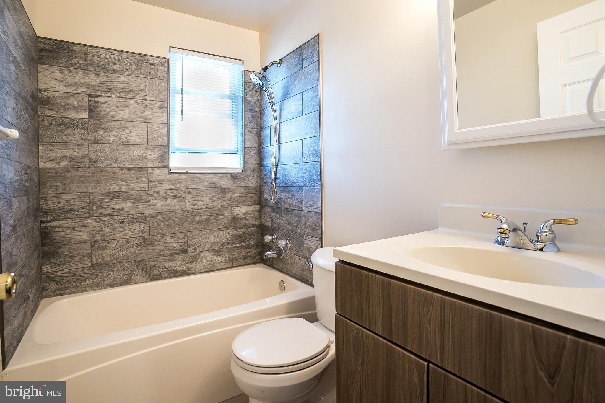 1685 Poles Road Essex, MD 21221 - Photo 21 of 42