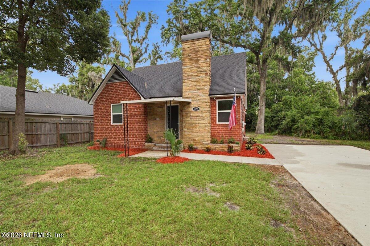 4135 Hudnall Road Jacksonville, FL 32207 - Photo 3 of 33 03-460A2292