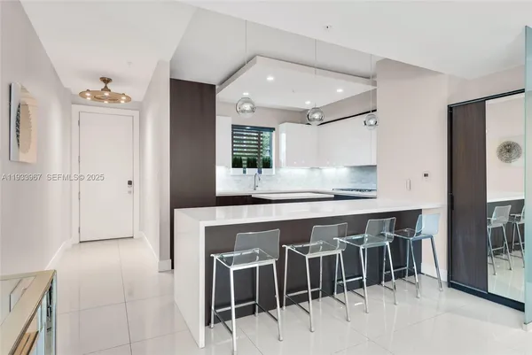 $2,050,000 | 3030 North Ocean Boulevard, Unit S101, Fort Lauderdale, FL 33308