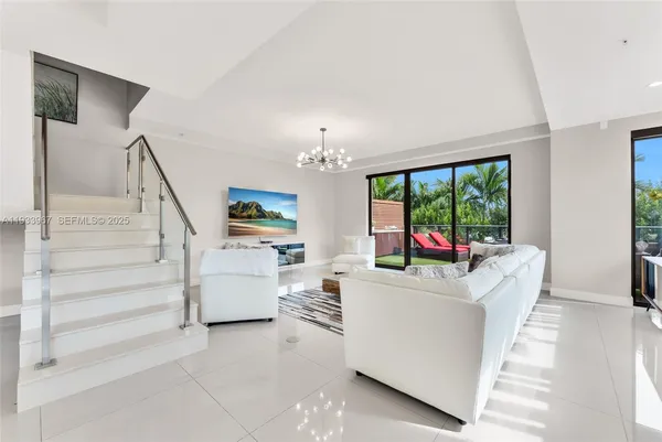 $2,050,000 | 3030 North Ocean Boulevard, Unit S101, Fort Lauderdale, FL 33308